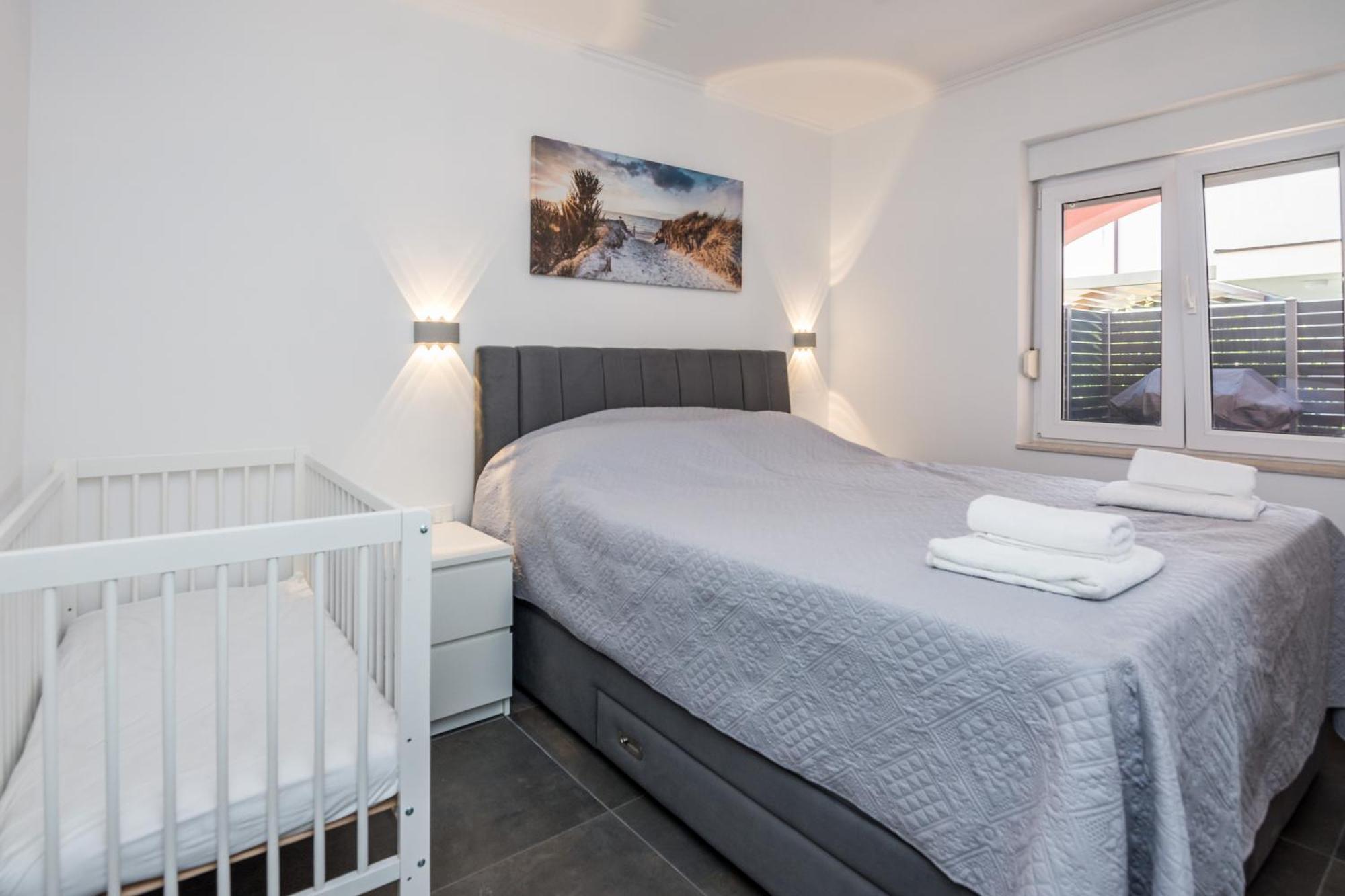 Apartments Trogrlic Privlaka  Eksteriør bilde